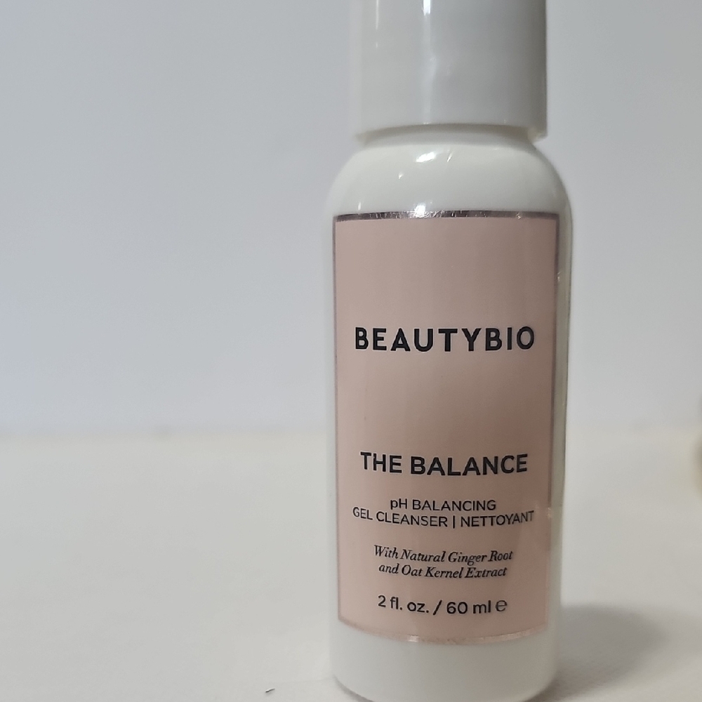 BeautyBio The Balance Gel Face Cleanser NEW‎